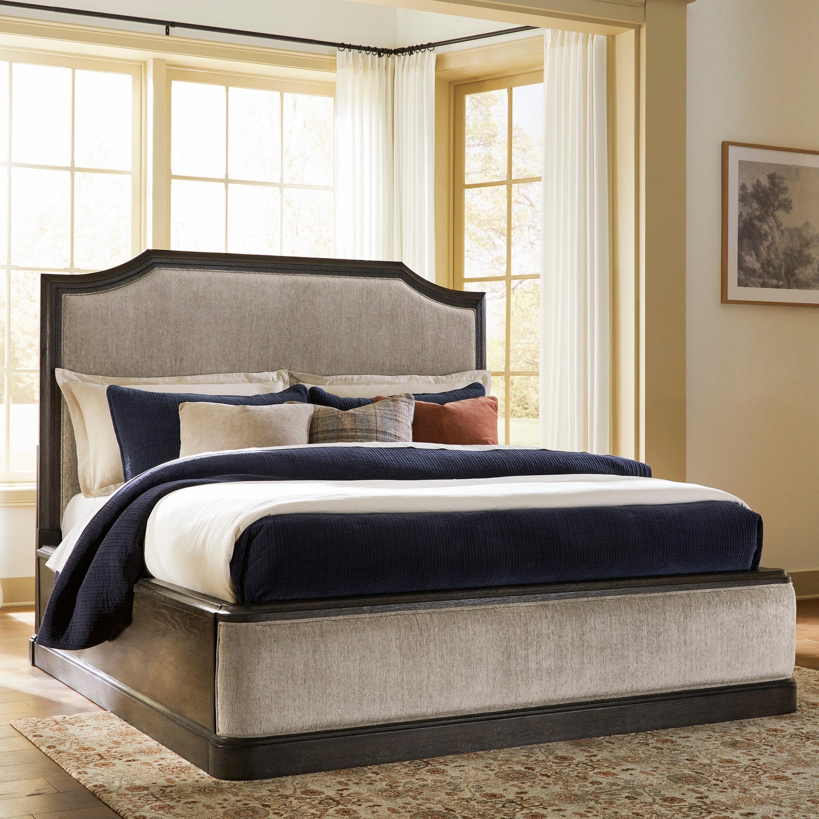 Wickenger King Upholstered Panel Bed (PCB889-SI) - Image 5