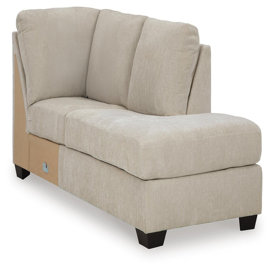 Riverfield Right-Arm Facing Corner Chaise (70099-SI)