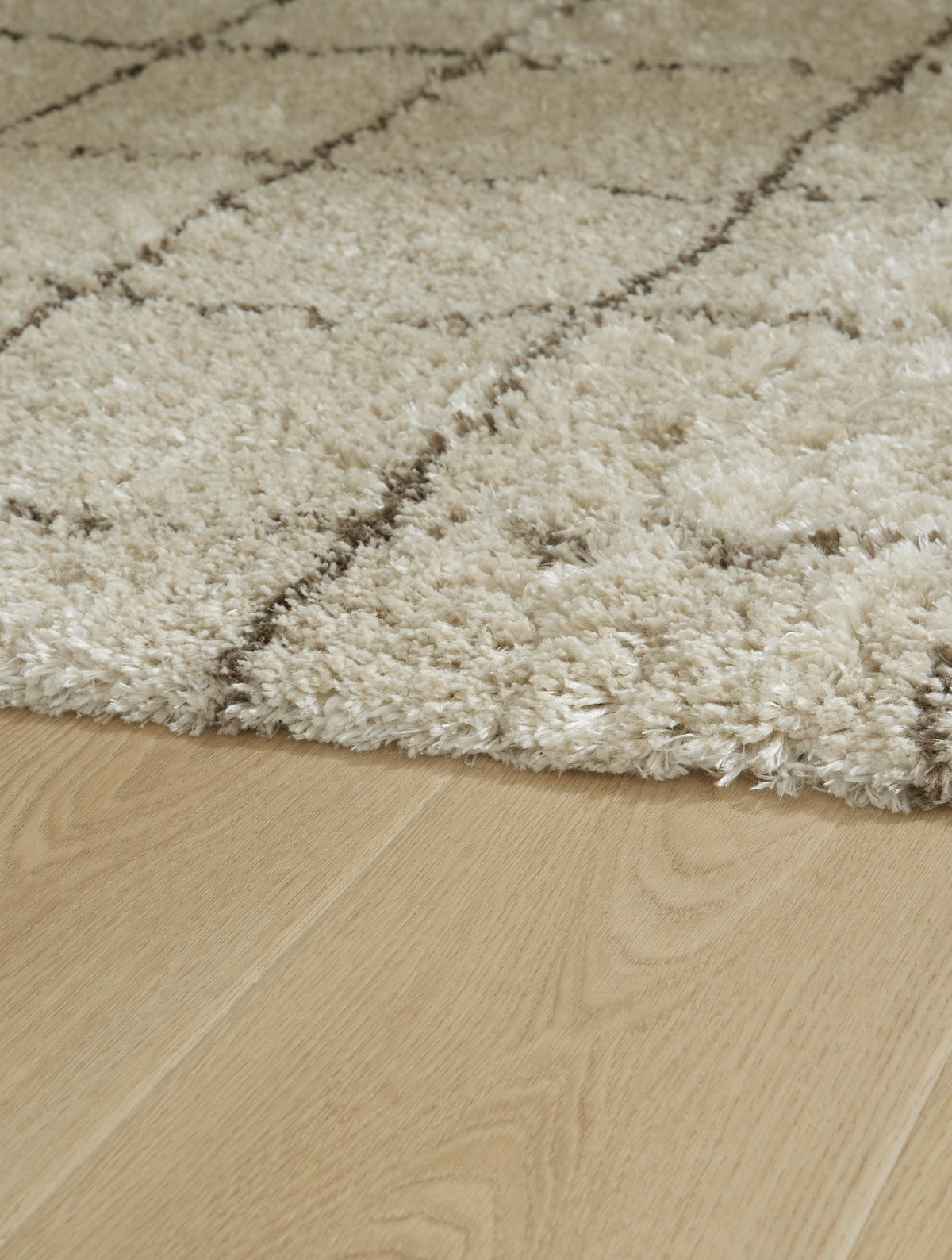 Wrenlow 8 x 10 Rug (R40721-SI) - Image 3