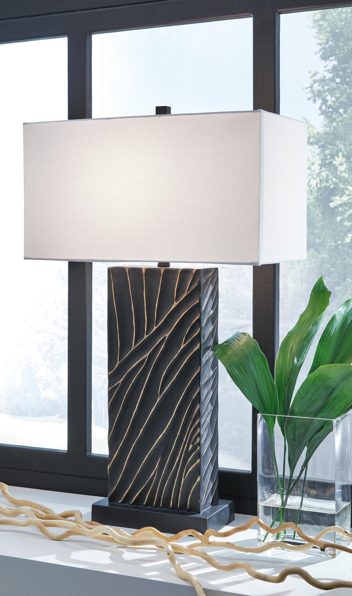 Bartlen Table Lamp (L235774-SI) - Image 2
