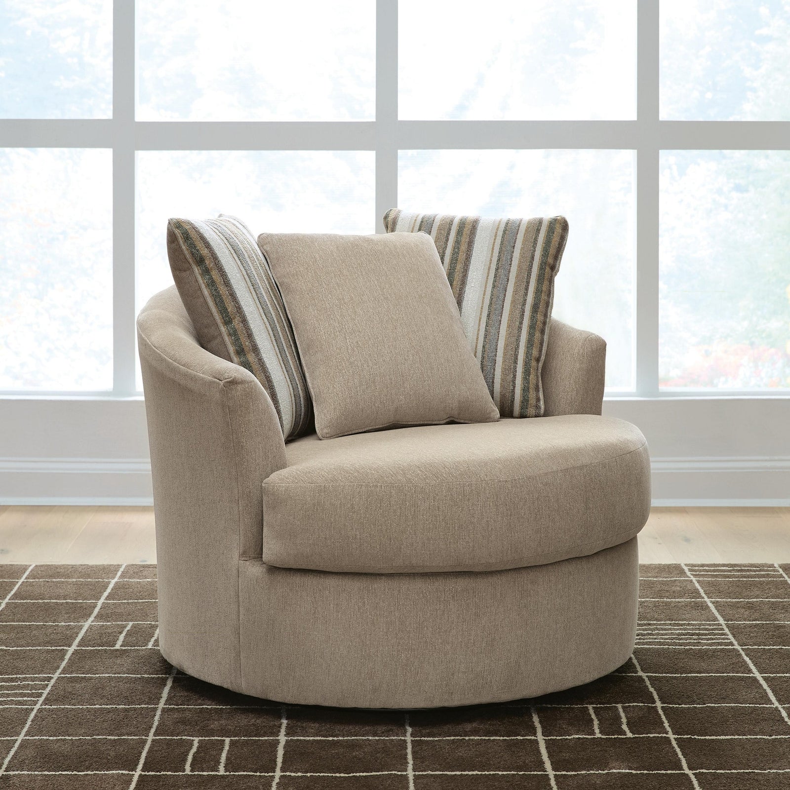 Linenhause Oversized Swivel Accent Chair (31803-SI) - Image 2