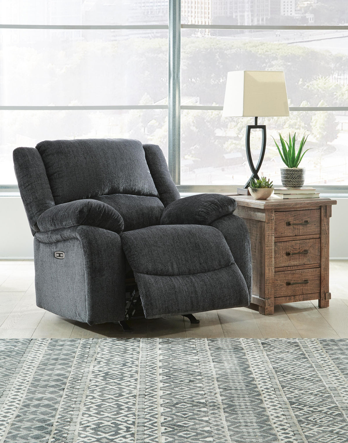 Draycoll Power Reclining Sofa and 2 Power Recliners (76504-SI) - Image 8