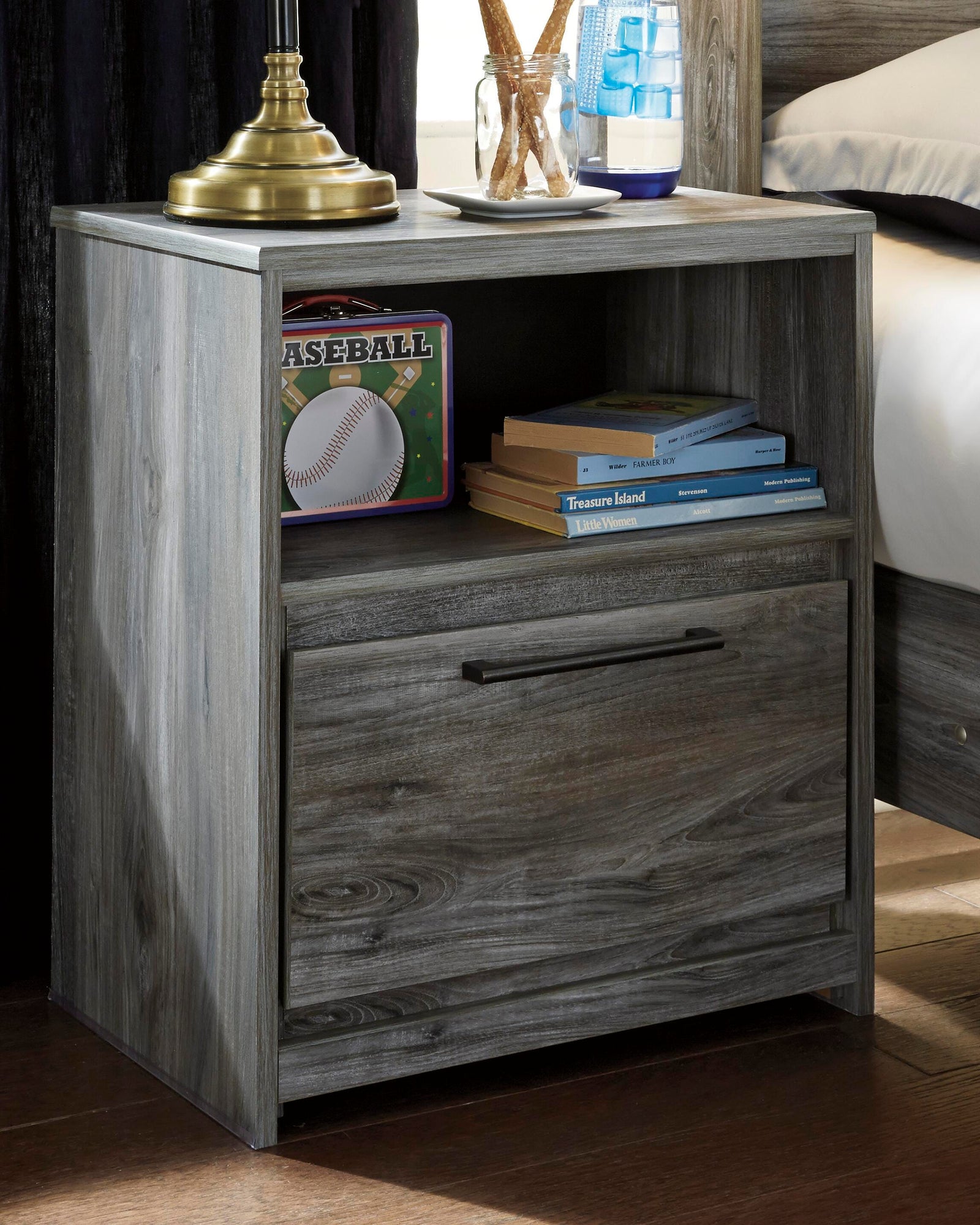 Baystorm Panel Bed, Dresser, Mirror, and Nightstand - Gray  (B221-SI) - Image 10