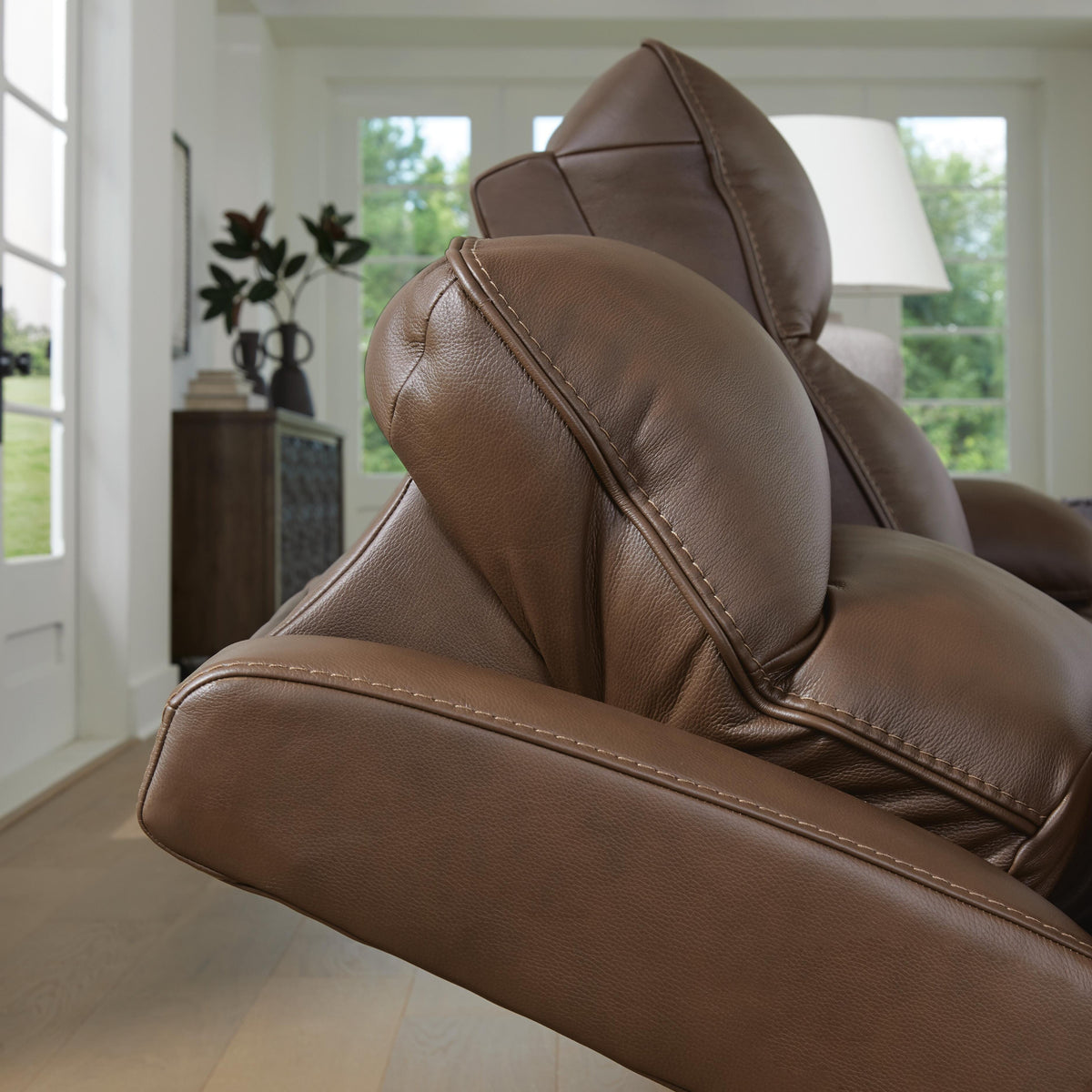 VonRyan Power Reclining Sofa (U10400-SI) - Image 11