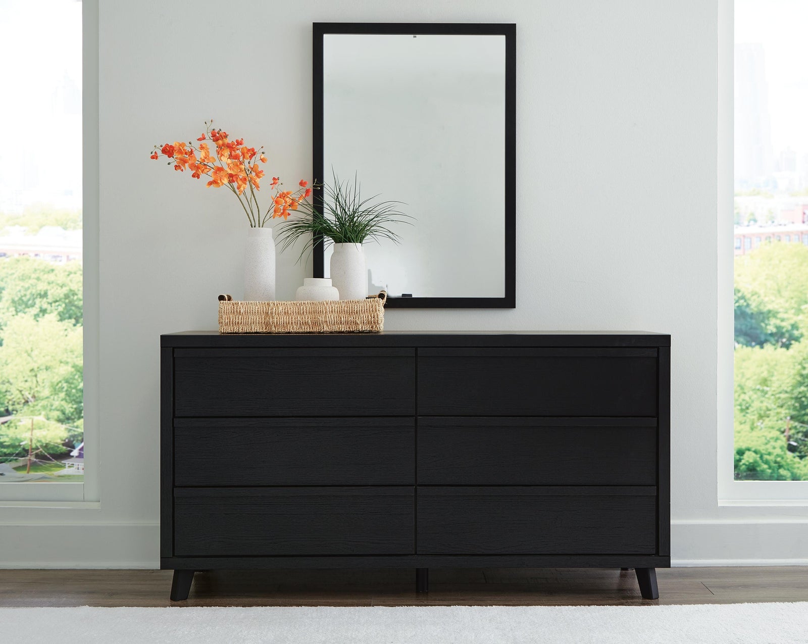 Danziar Dresser and Mirror - Black  (B1013-SI) - Image 6