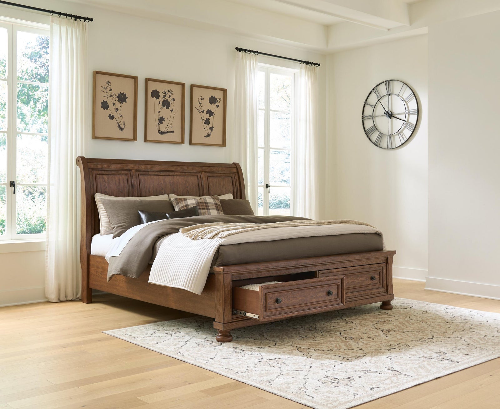 Zackaryn King Sleigh Storage Bed (PCB807-SI) - Image 7