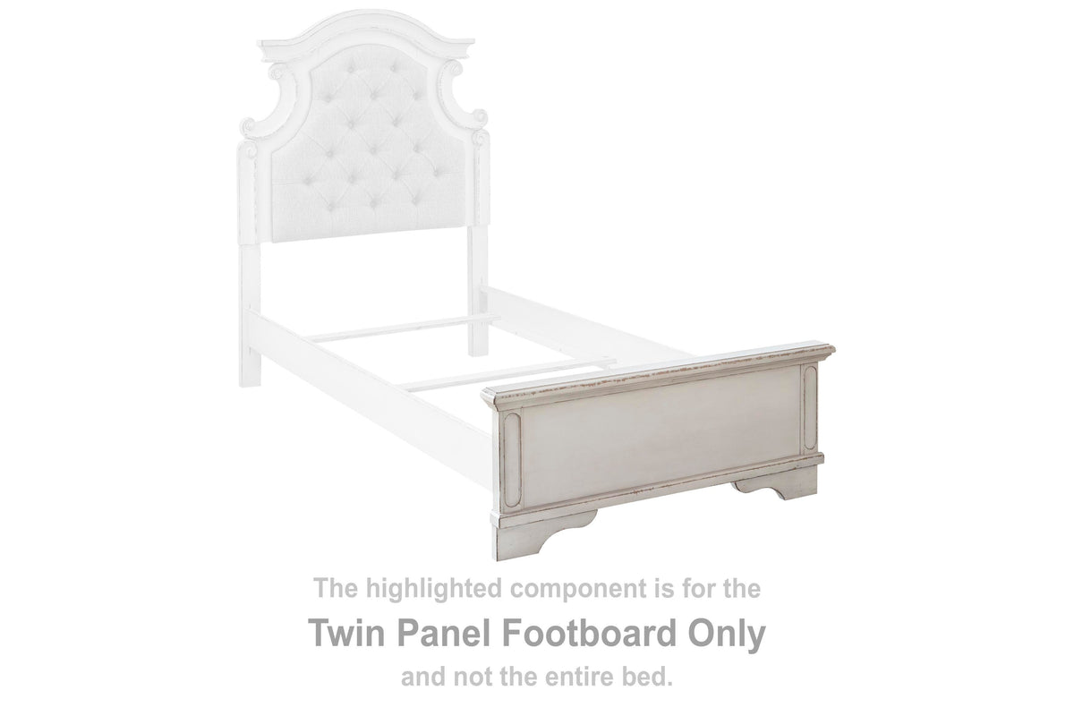 Realyn Panel Footboard - Chipped White  (B743-SI) - Image 2