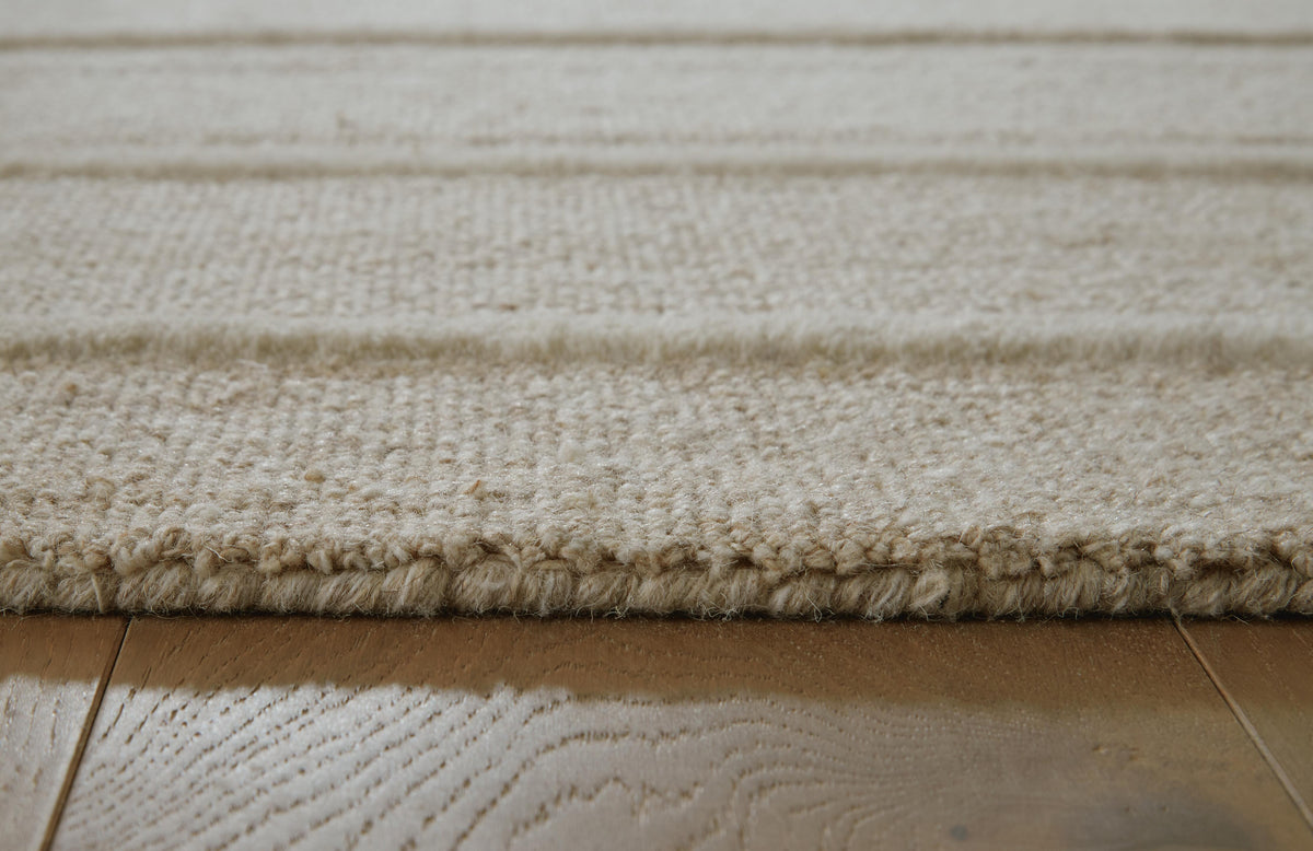 Teelgan Extra Large Rug (R40731-SI) - Image 3