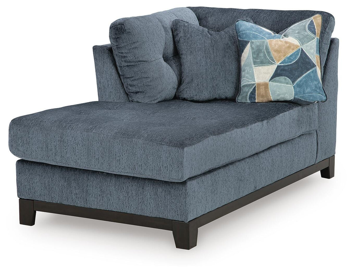 Maxon Place 3-Piece Sectional and Ottoman (33003-SI) - Image 8