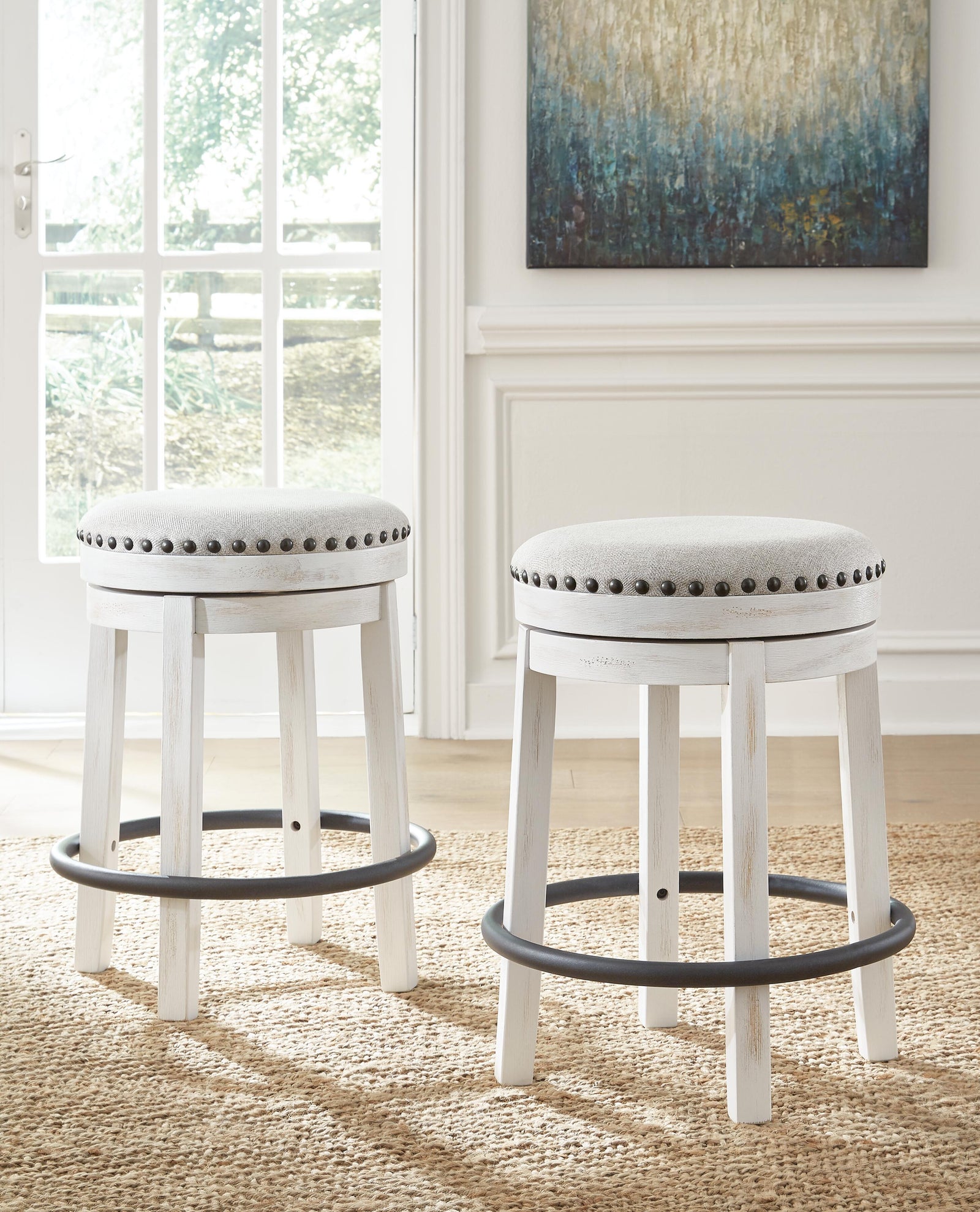 Valebeck Dining Set (D546-SI) - Image 8