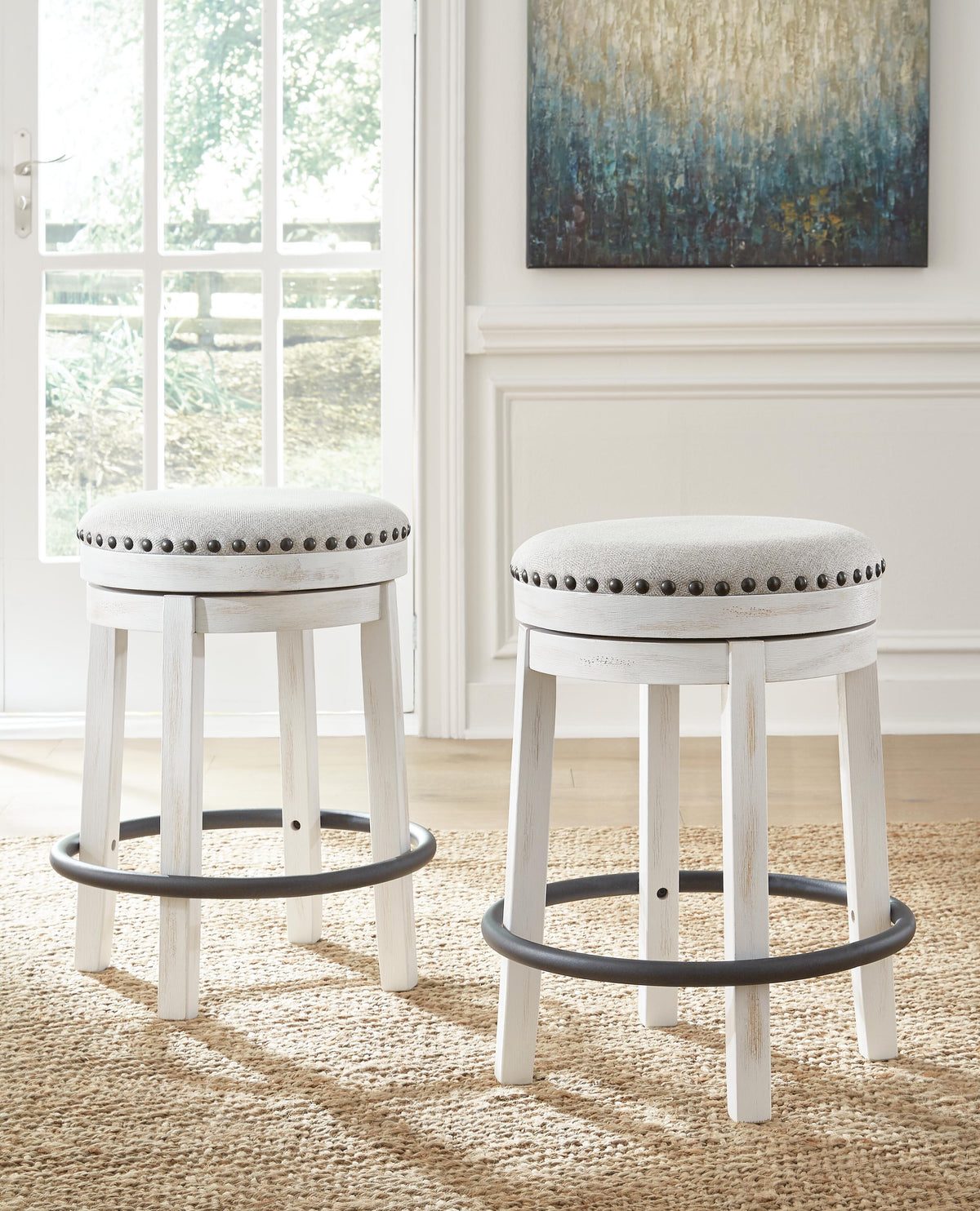 Valebeck Dining Set (D546-SI) - Image 7