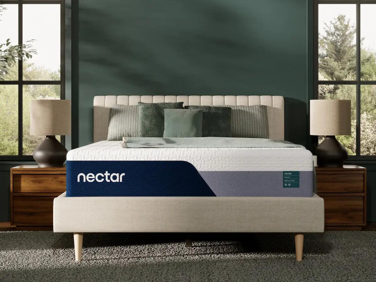 Nectar Premier Memory Foam California King Mattress (M126-SI) - Image 2