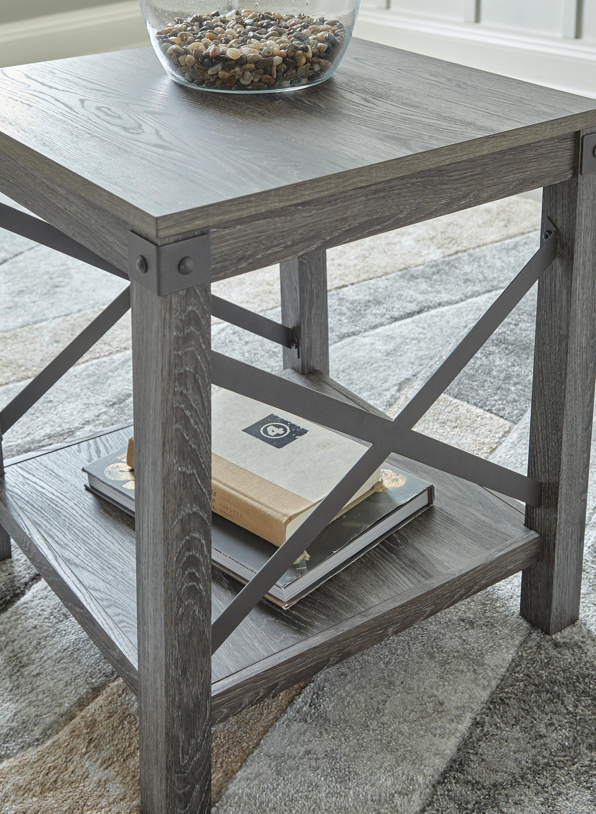 Freedan End Table - Grayish Brown  (T175-SI) - Image 5