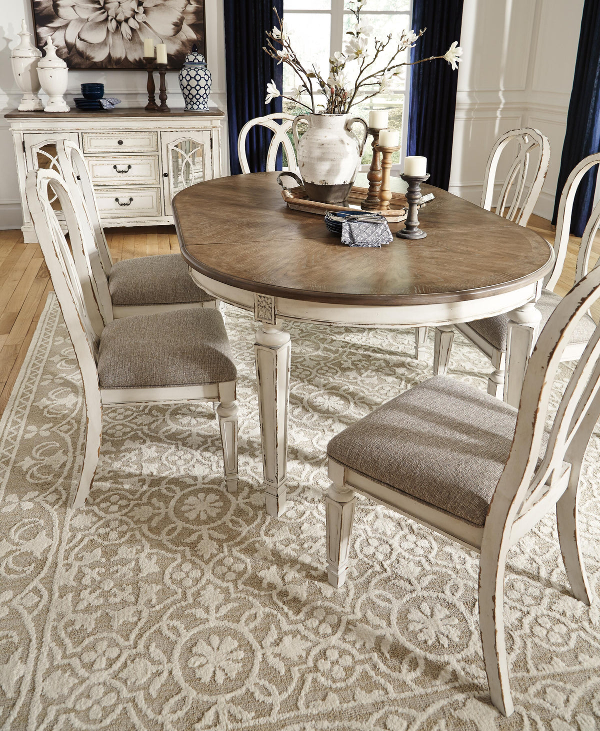 Realyn Dining Chair (Set of 2) (D743-SI) - Image 8
