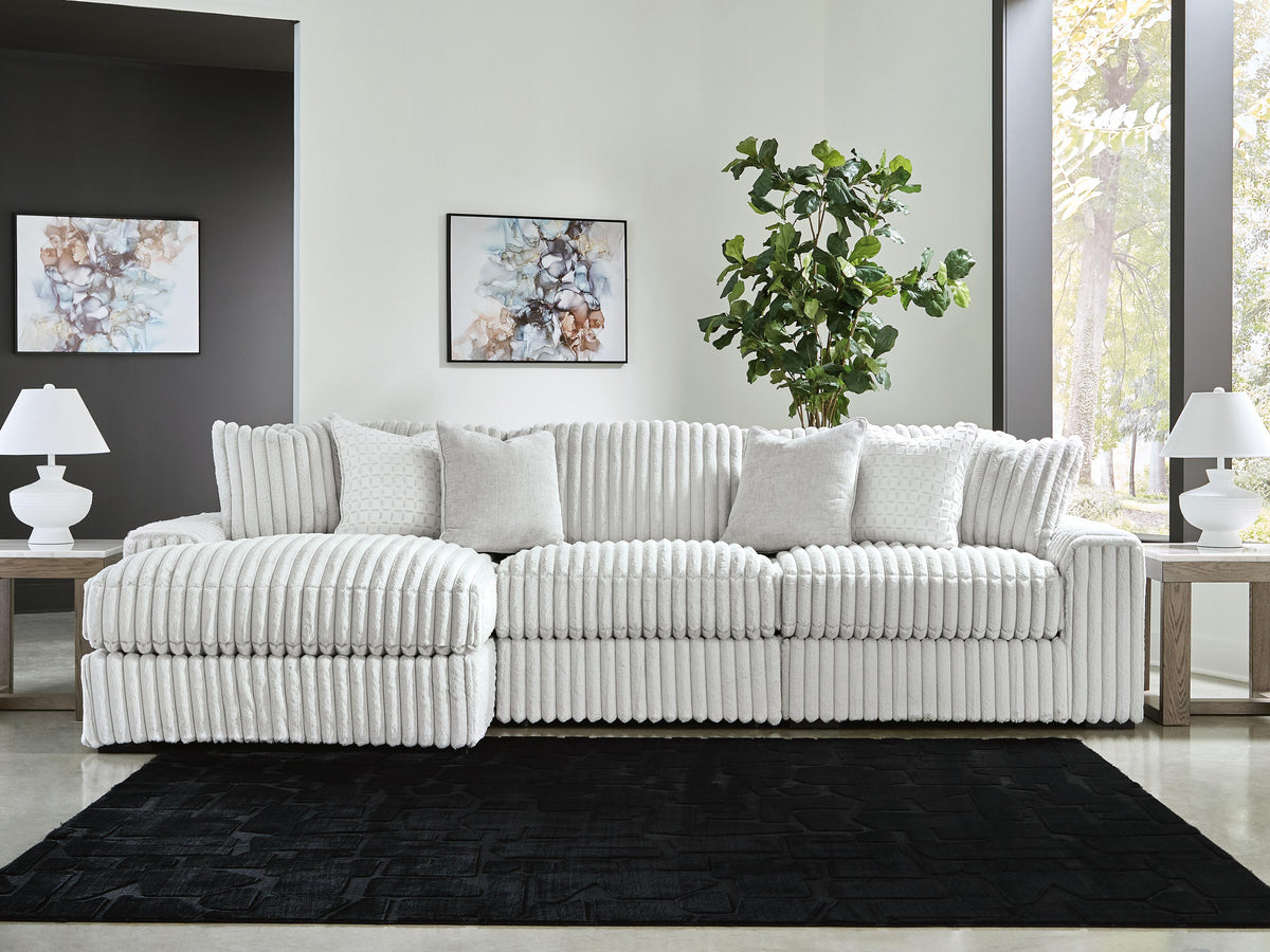 Stupendous 3-Piece Sectional with Chaise (25903-SI)