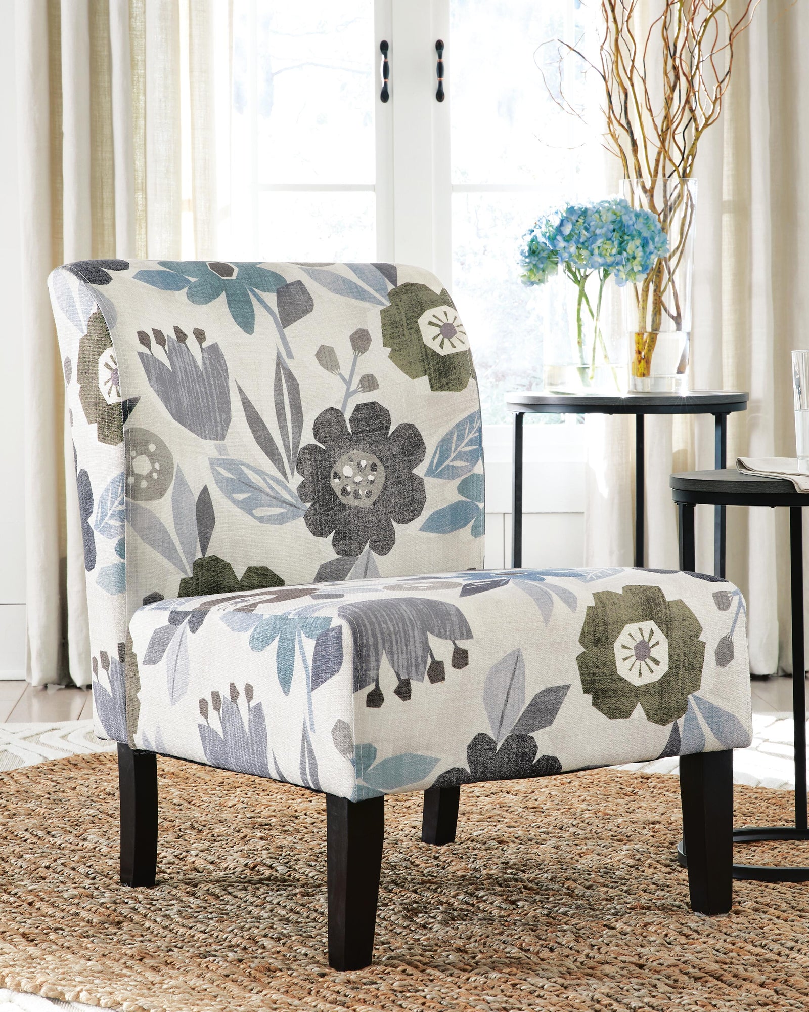 Triptis Accent Chair (A3000074-SI) - Image 2