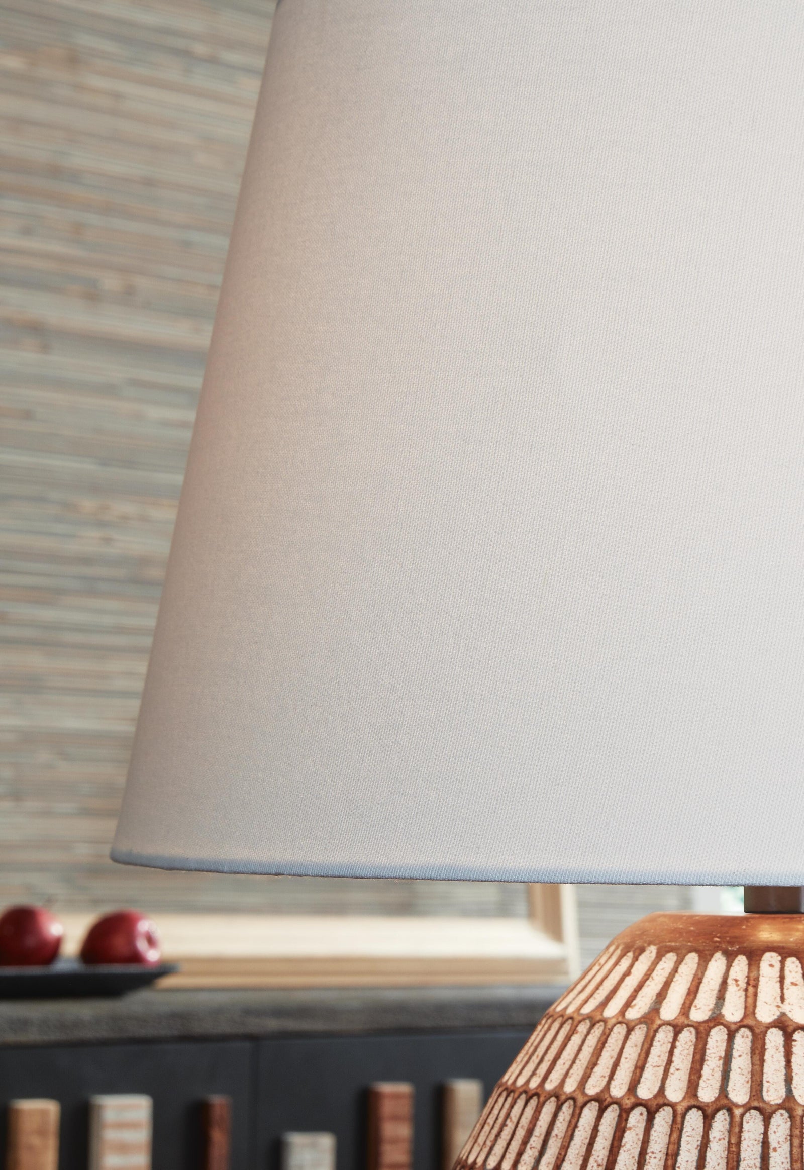 Darrich Table Lamp (L235804-SI) - Image 3