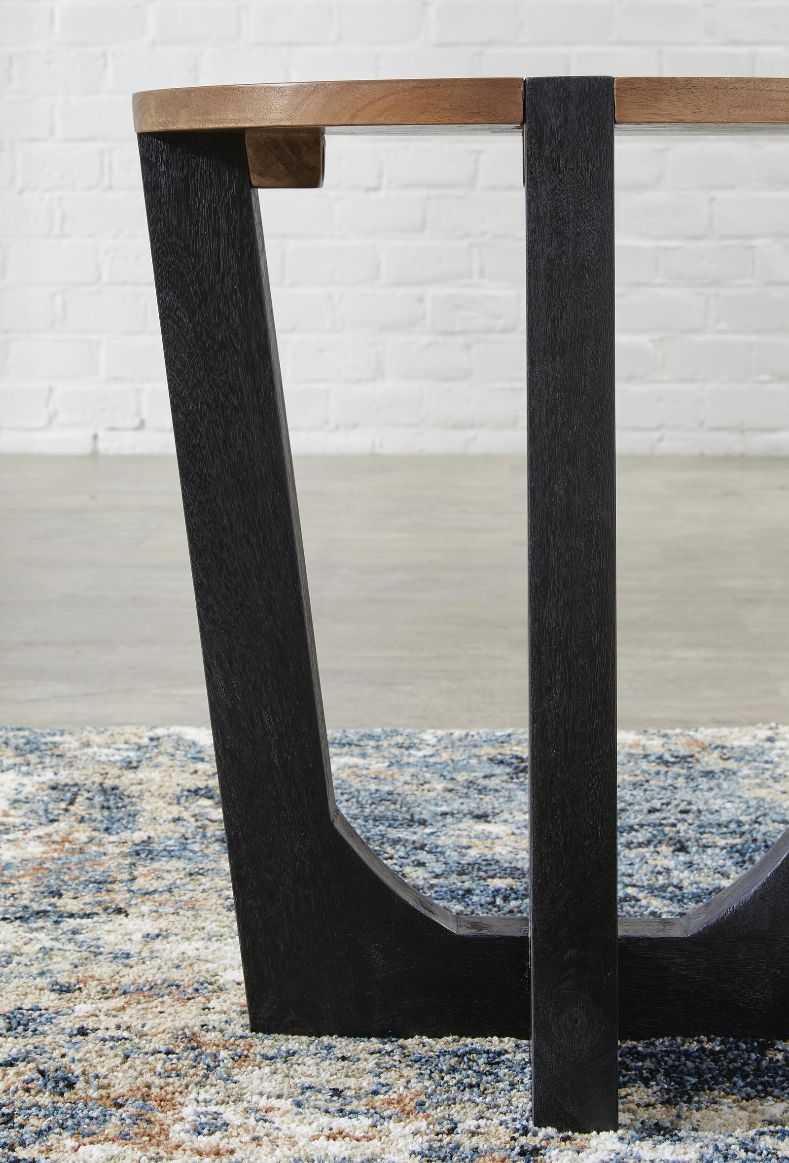 Hanneforth End Table - Brown/Black  (T726-SI) - Image 5