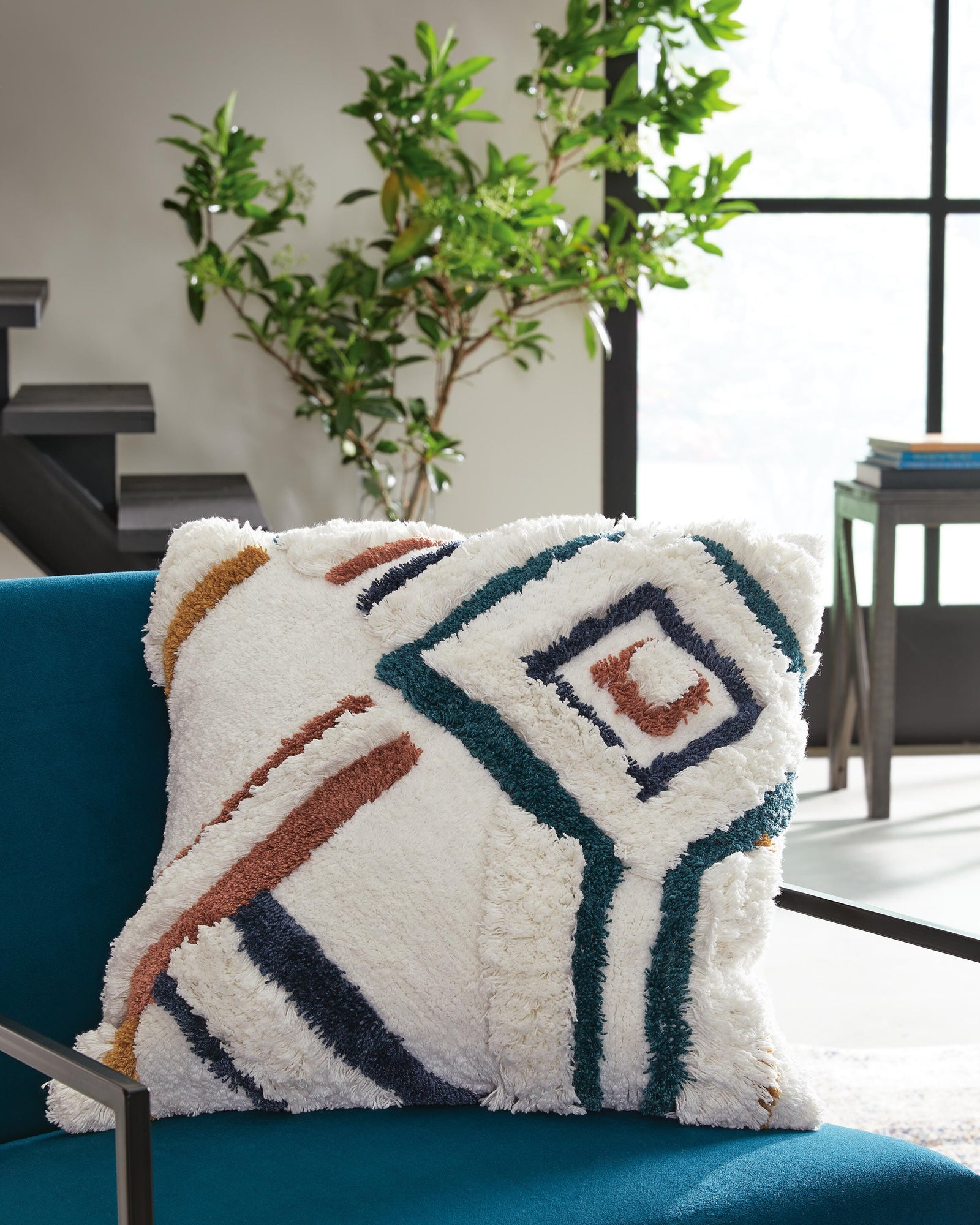 Evermore Pillow (A1000925-SI) - Image 5