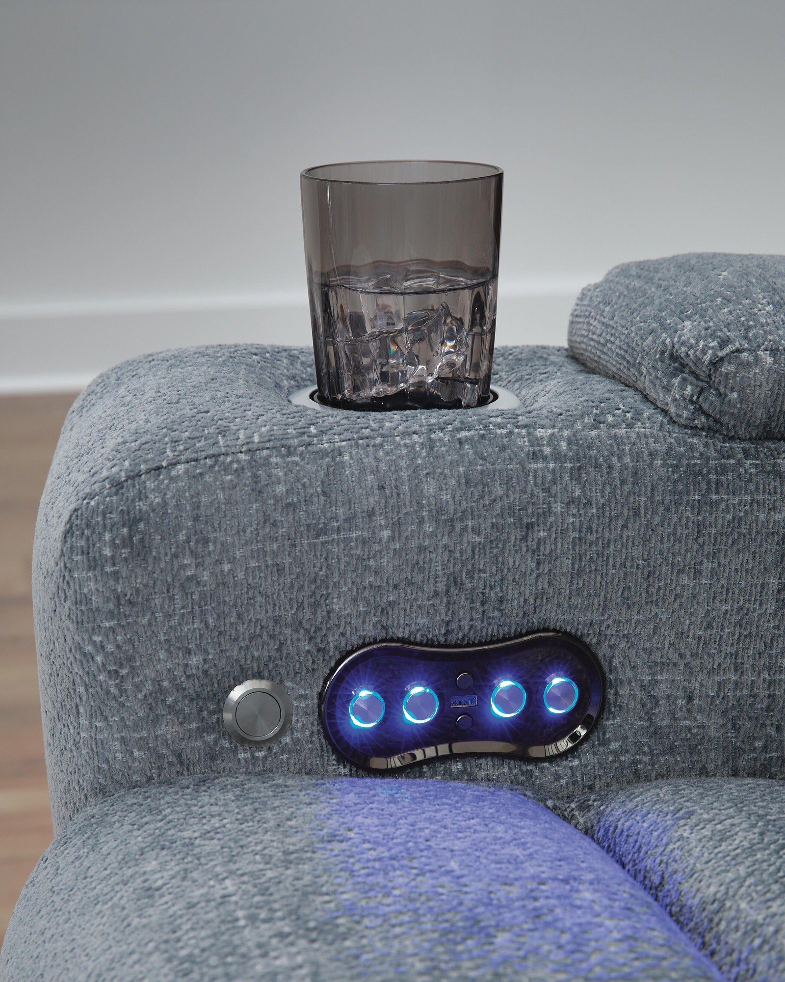 Studio Cave Power Reclining Sofa (PC49802-SI) - Image 28