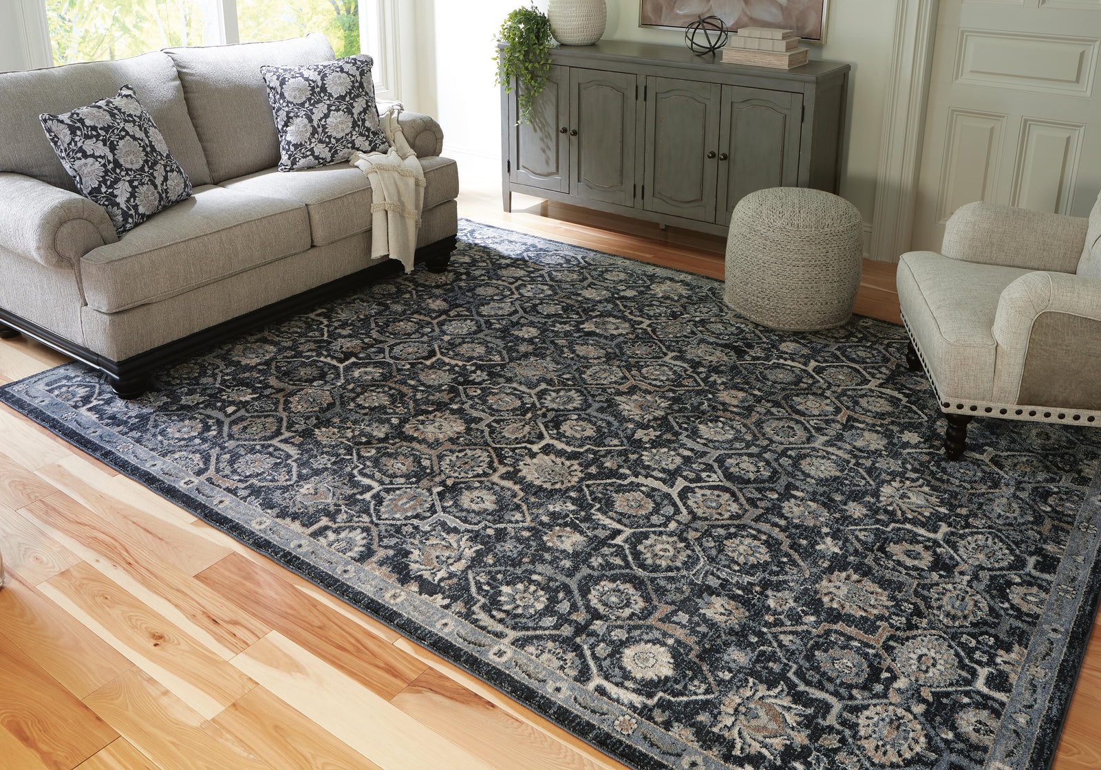 Hilcott 710 x 106 Rug (R40611-SI) - Image 2
