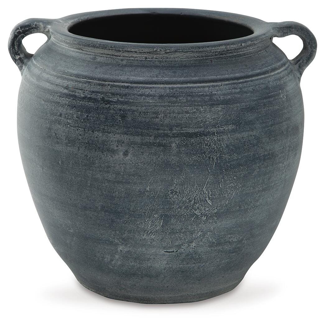 Meadie Vase (A2000628-SI)