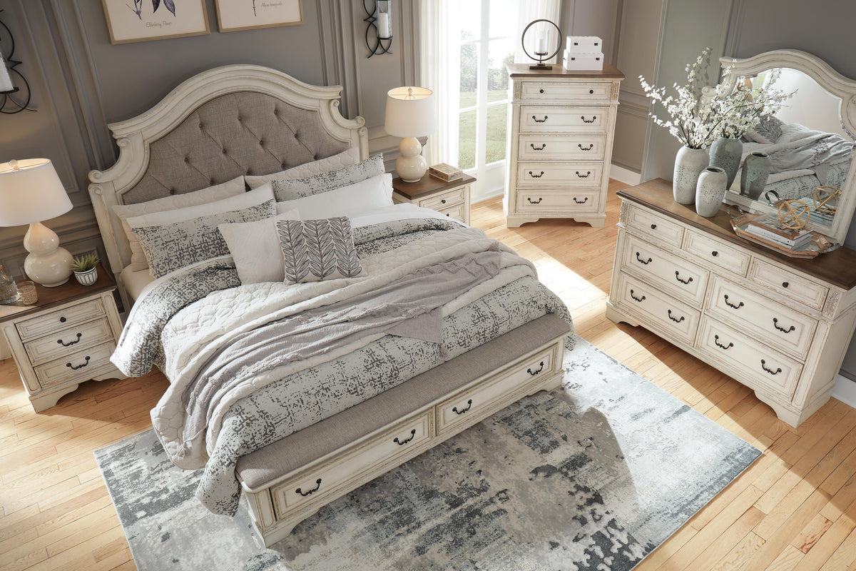 Realyn Upholstered Storage Bed - Two-tone  (B743-SI) - Image 6