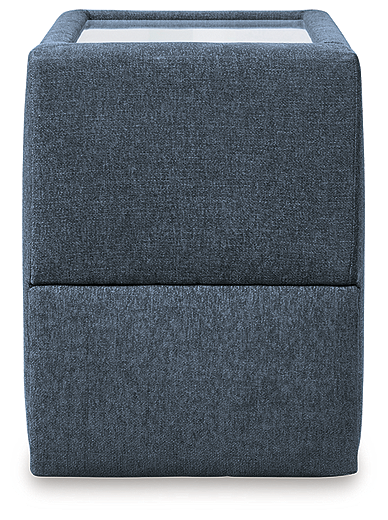 https://ashleyfurniture.scene7.com/is/image/AshleyFurniture/92101-57-HEAD-ON-SW-P1-KO