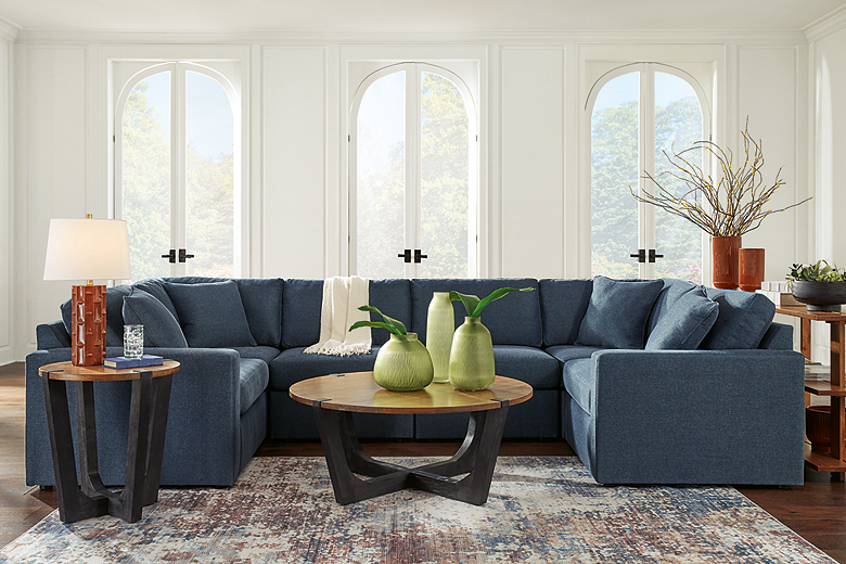 https://ashleyfurniture.scene7.com/is/image/AshleyFurniture/92101-64-77-46%282%29-77-65-T726