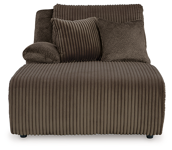 https://ashleyfurniture.scene7.com/is/image/AshleyFurniture/92705-05-HEAD-ON-SW-P1-KO
