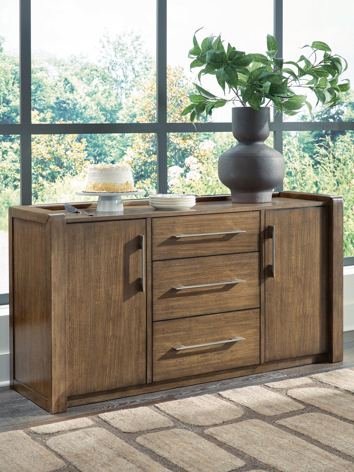 Marxmore Dining Server (D863-SI) - Image 2
