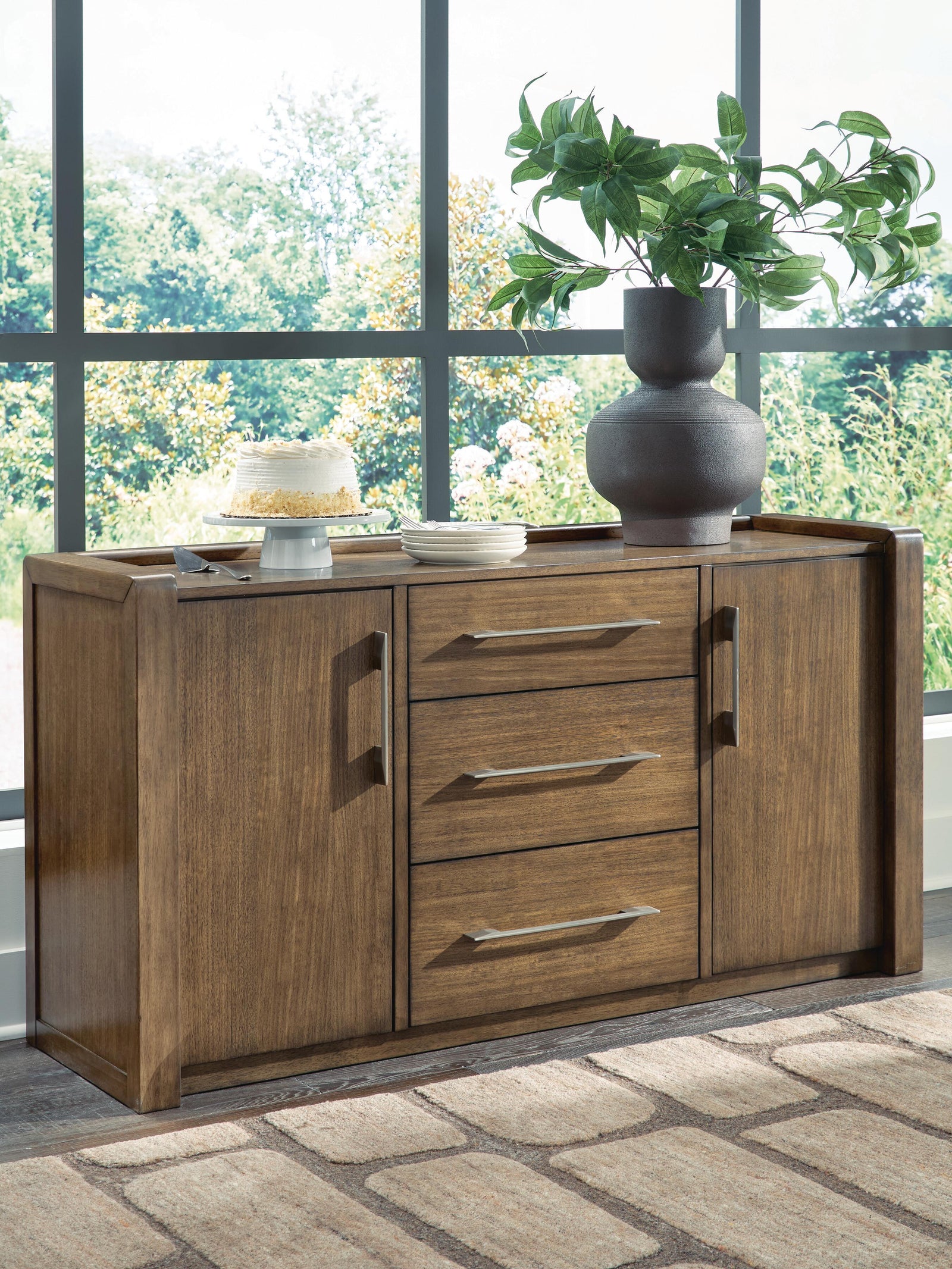 Marxmore Dining Server (D863-SI) - Image 2