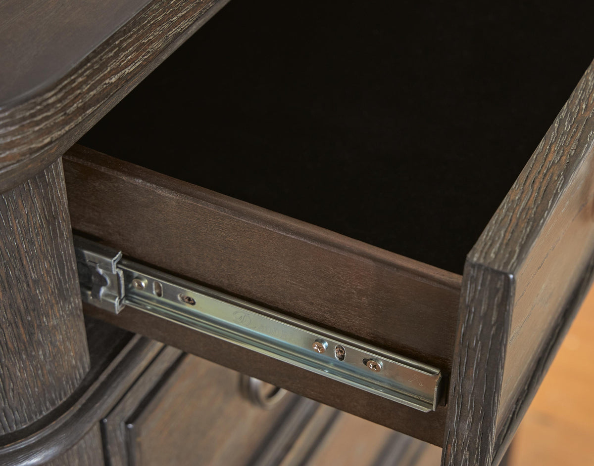 Wickenger Dresser and Mirror (PCB889-SI) - Image 6