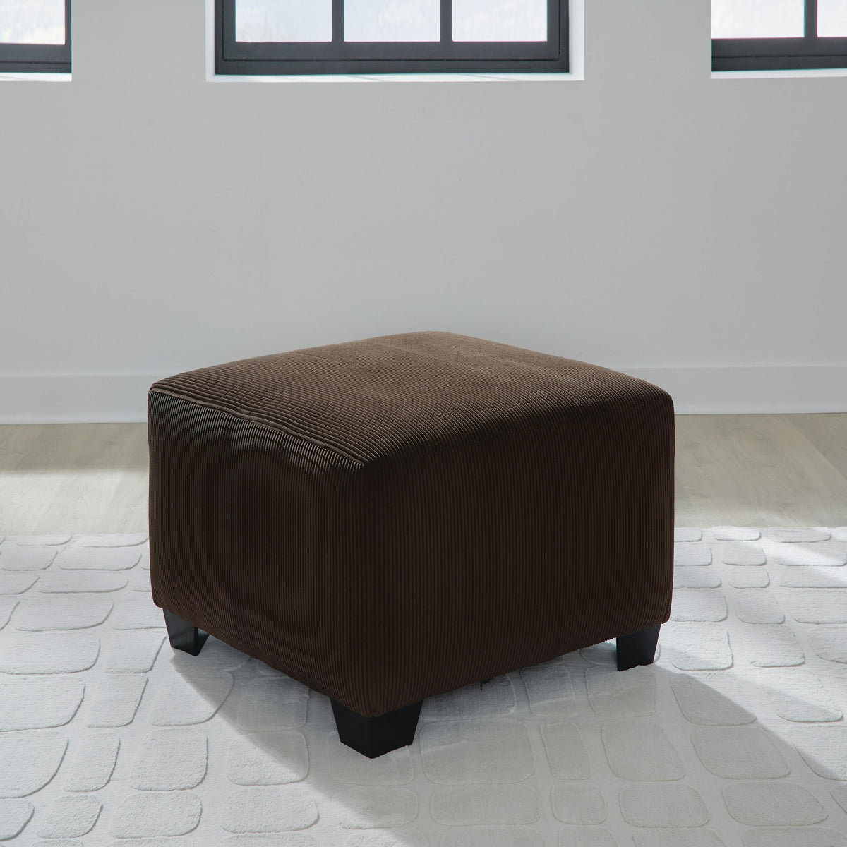 Kimlee 3-Piece Sectional and Ottoman (PC35603-SI) - Image 10