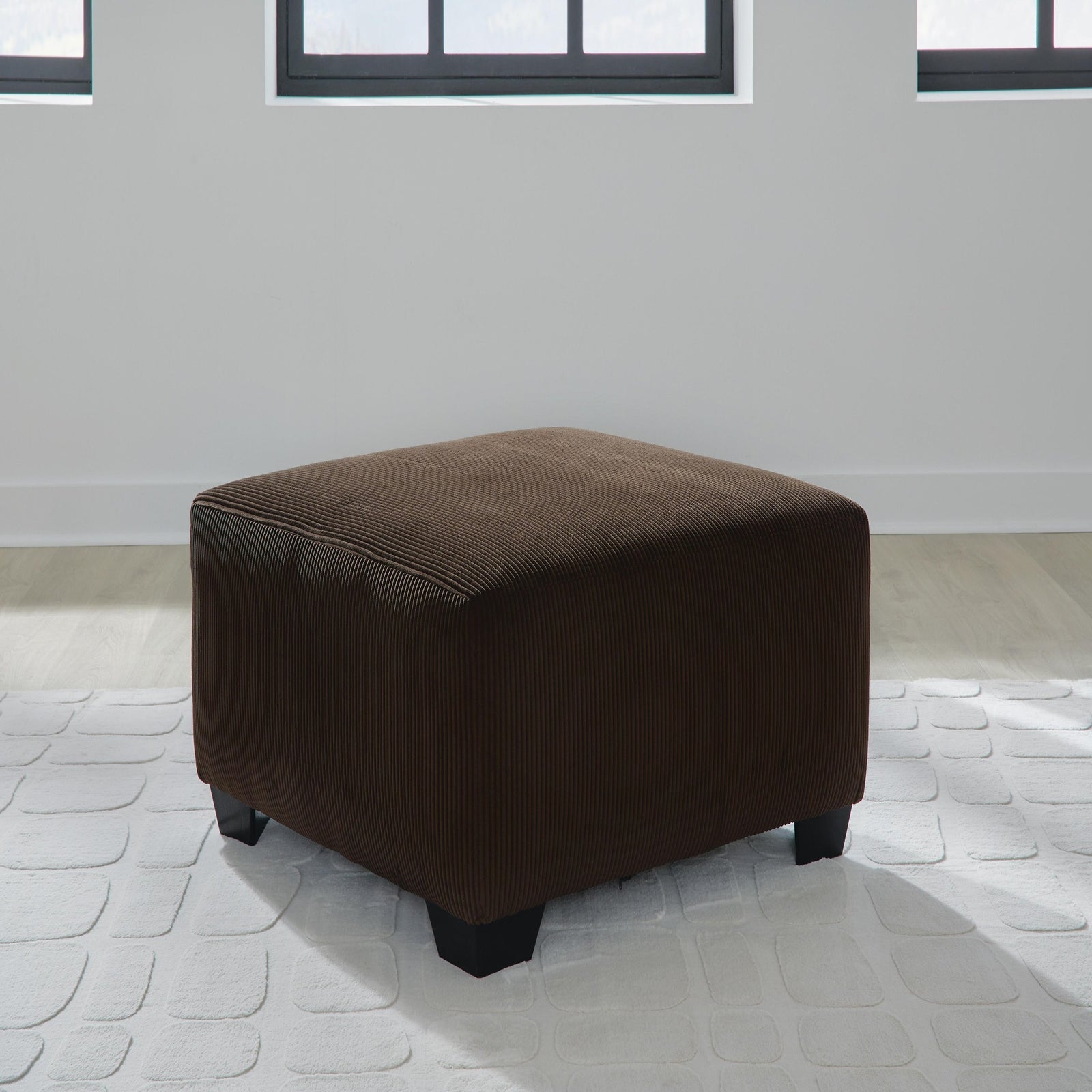 Kimlee 3-Piece Sectional and Ottoman (PC35603-SI) - Image 10