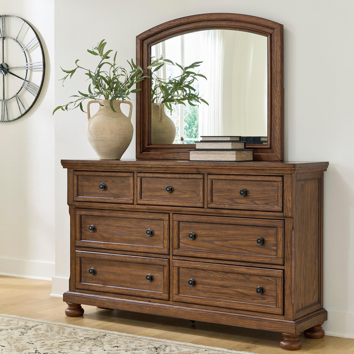 Zackaryn Dresser and Mirror (PCB807-SI) - Image 4