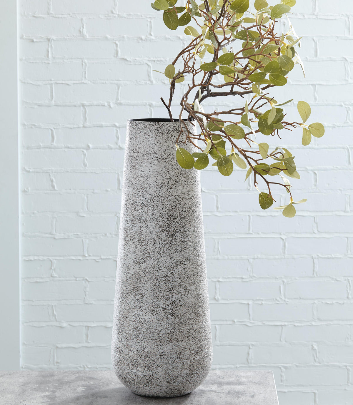 Fynn Vase (A2000517-SI) - Image 2