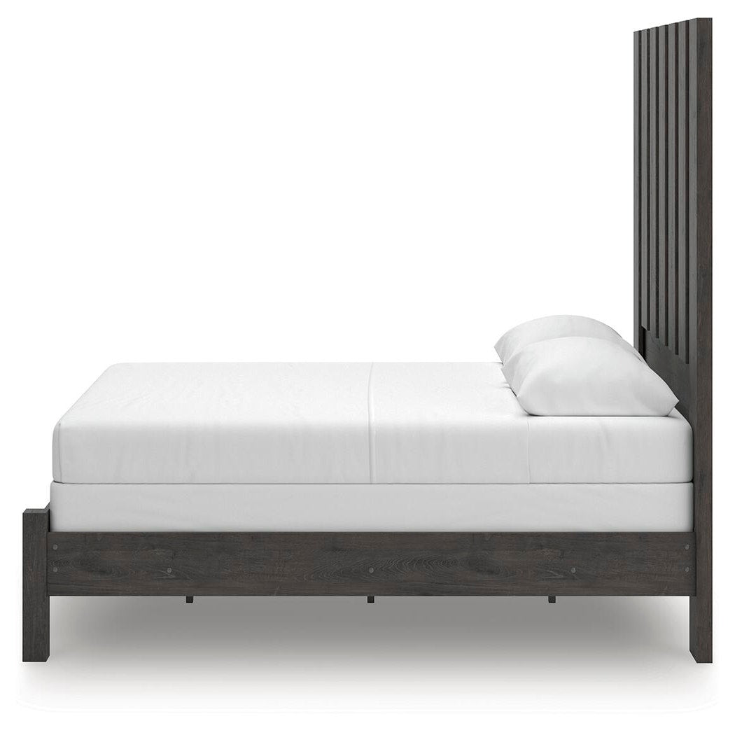 Fraluna Queen Panel Bed, Dresser, Mirror, and Nightstand (PCB3370-SI) - Image 14