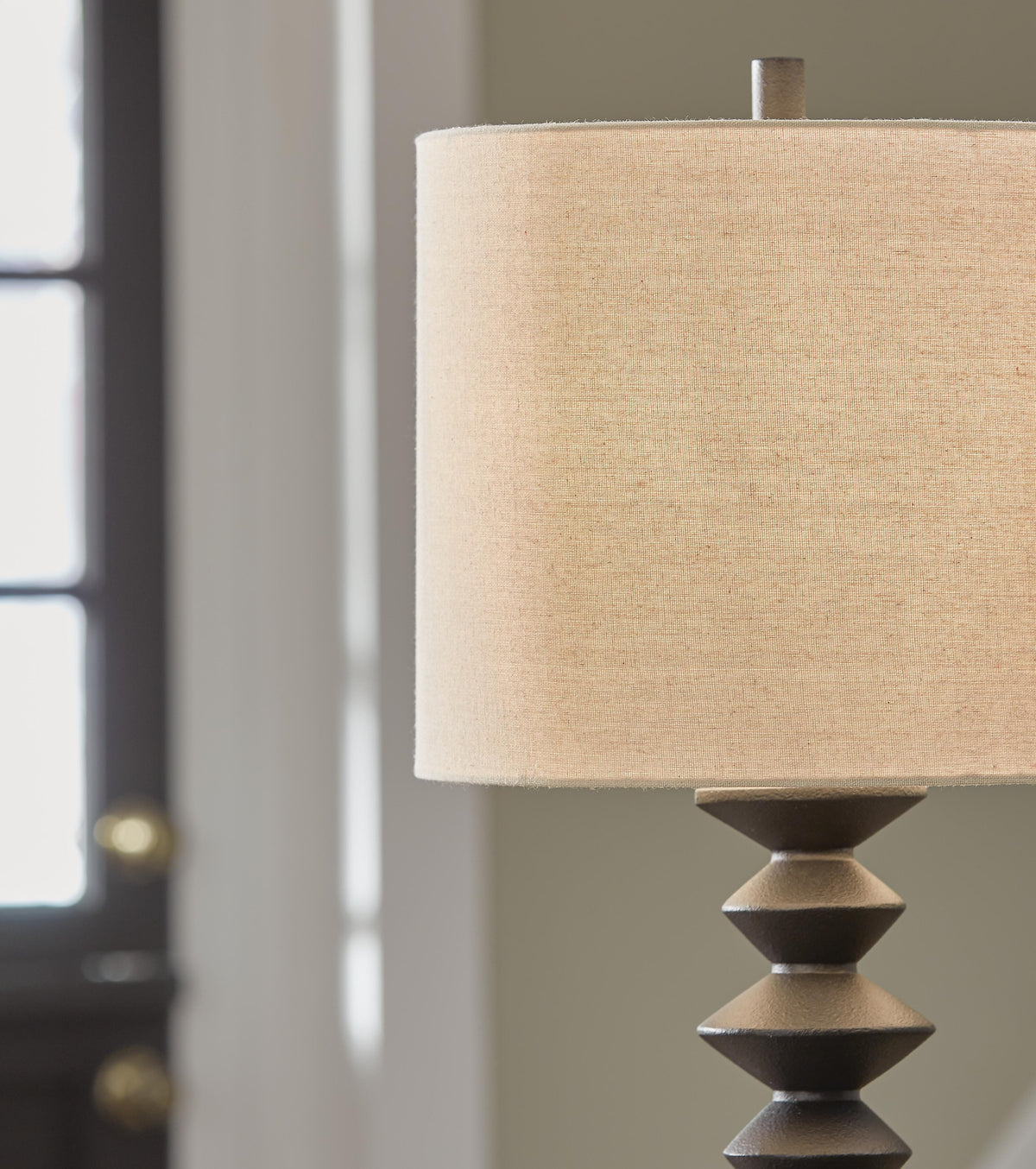 Luanndon Buffet Lamp (L235783-SI) - Image 3
