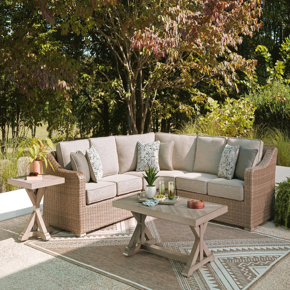 Laguna Heights 3-Piece Outdoor Sectional (PCP790-SI) - Image 2