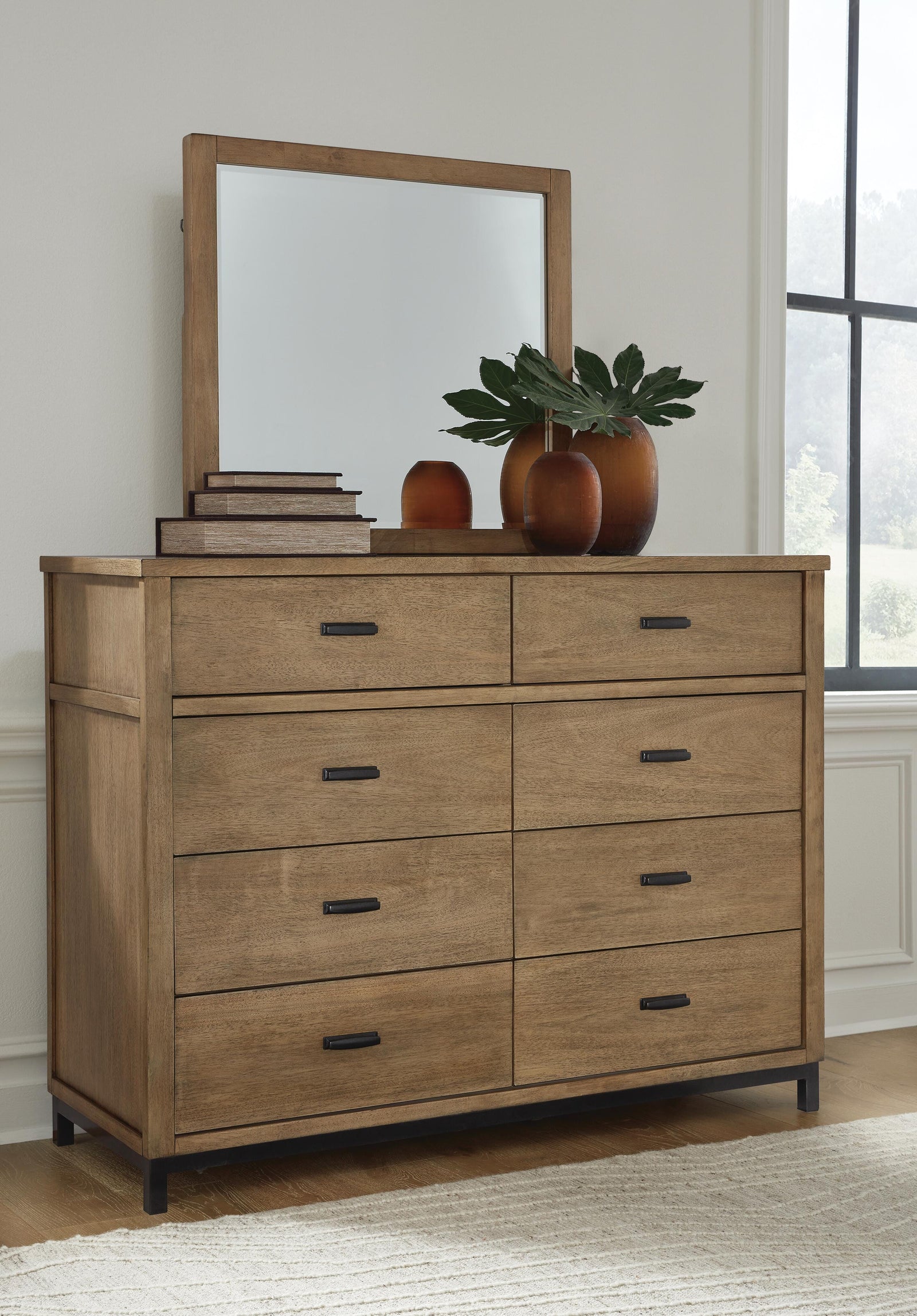 Tomtyn Upholstered Bed, Dresser and Mirror (B622-SI) - Image 5