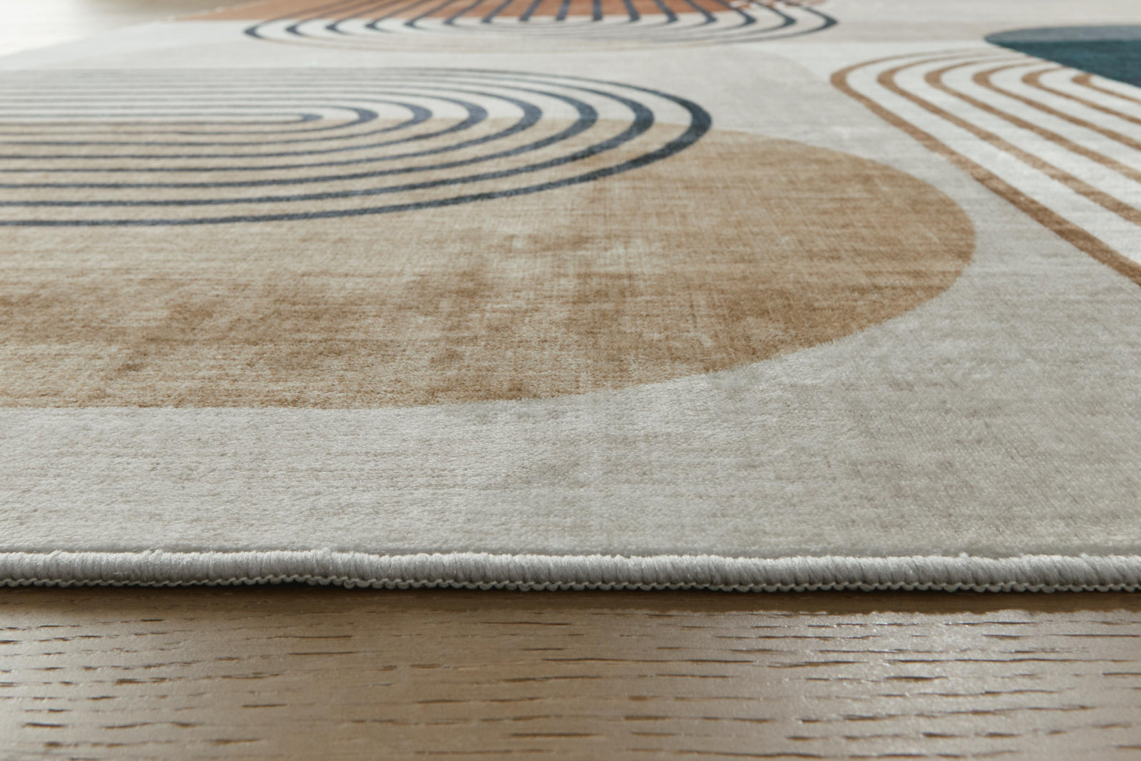 Farrendale Washable 8 x 10 Area Rug (R40738-SI) - Image 3