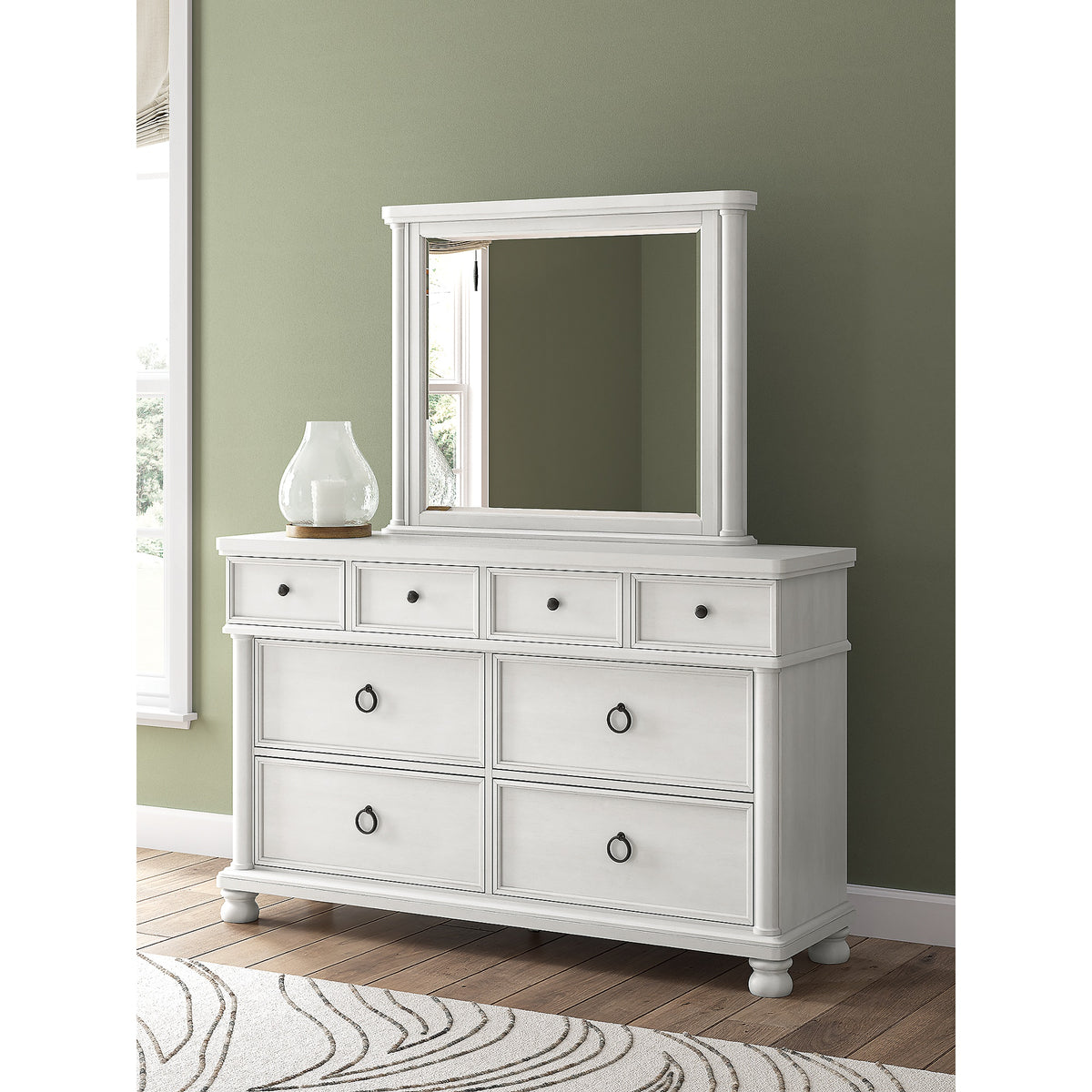 Rowlenstown Queen Poster Bed, Dresser and Mirror (PCB823-SI) - Image 15