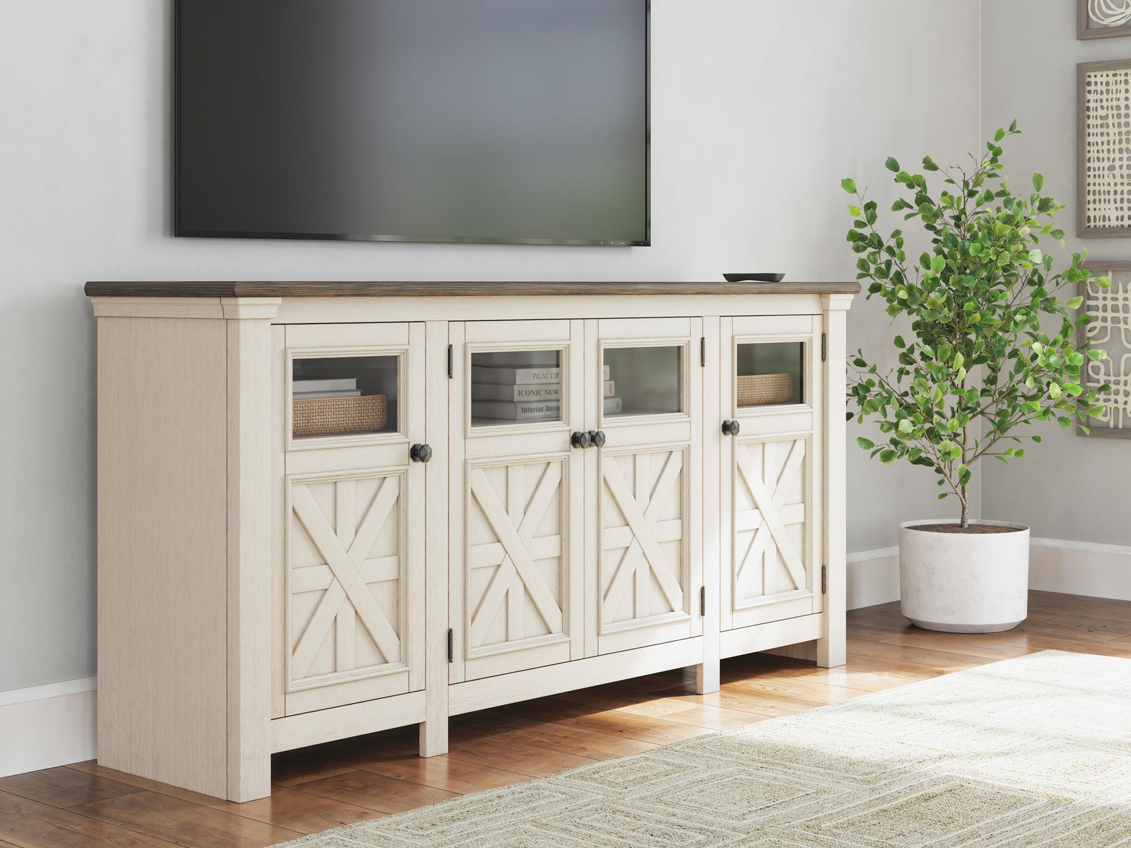 Bolanburg 74 TV Stand (W647-SI) - Image 7