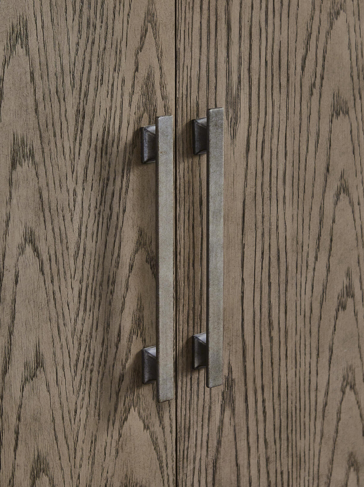 Chrestner Dining Set (D983-SI) - Image 6