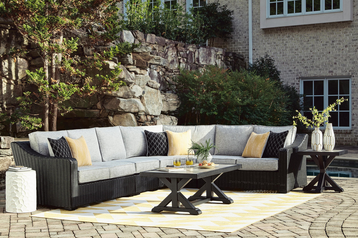 Beachcroft Outdoor End Table (P792-SI) - Image 10