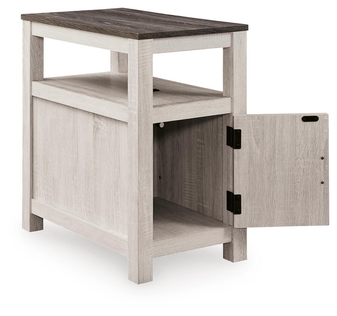 Fendenmore Chairside End Table - Brown Gray/Antique White  (T190-SI) - Image 3