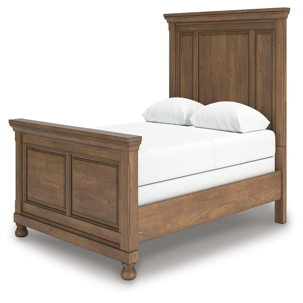 Feddinger Queen Panel Bed, Dresser, Mirror, Chest and 2 Nightstands (PCB779-SI) - Image 20