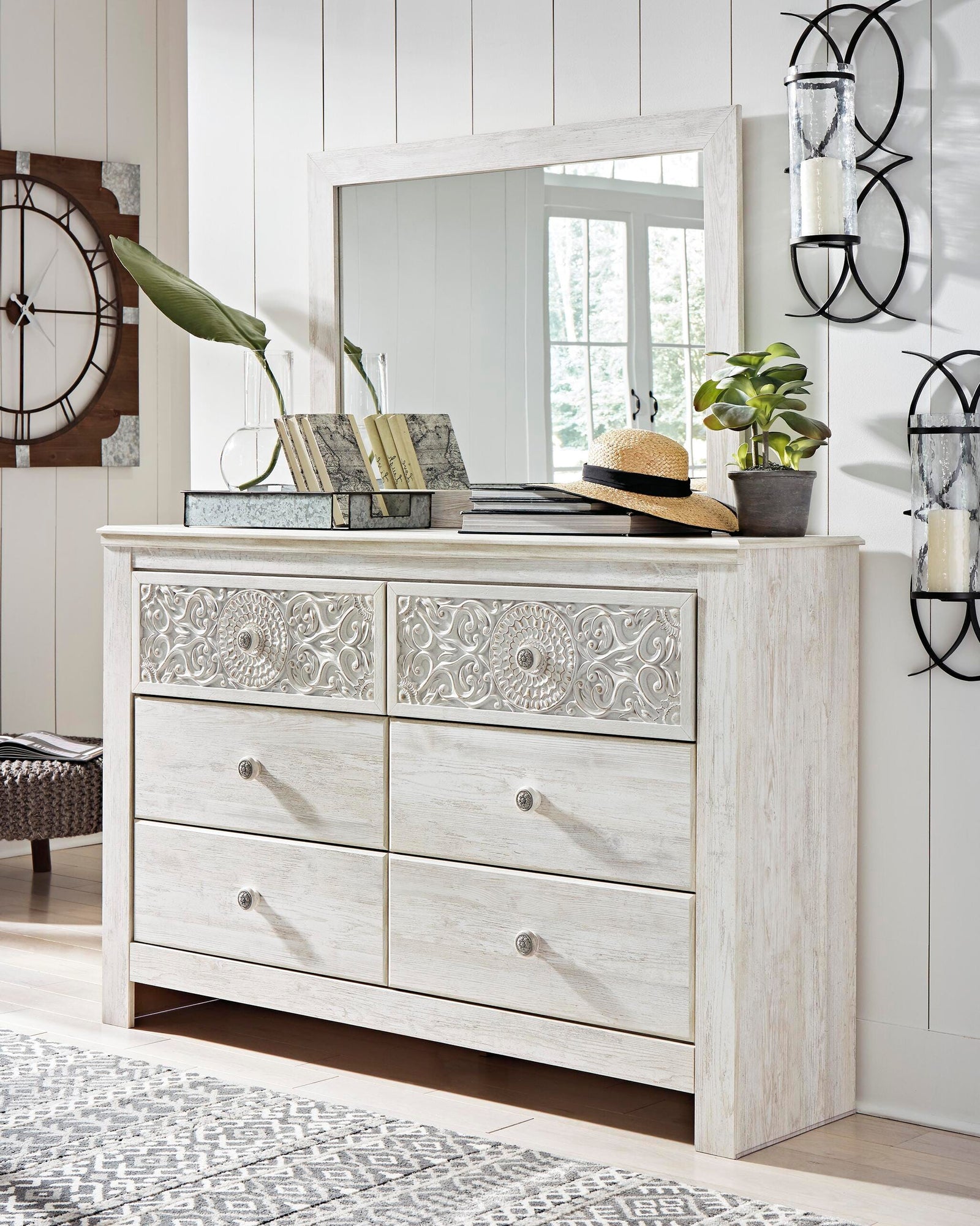 Paxberry Dresser and Mirror - Whitewash  (B181-SI) - Image 2