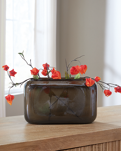 https://ashleyfurniture.scene7.com/is/image/AshleyFurniture/A2000810